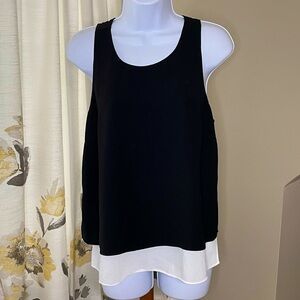BANANA Republic Two Tone Layered Sleeveless Too Size Medium